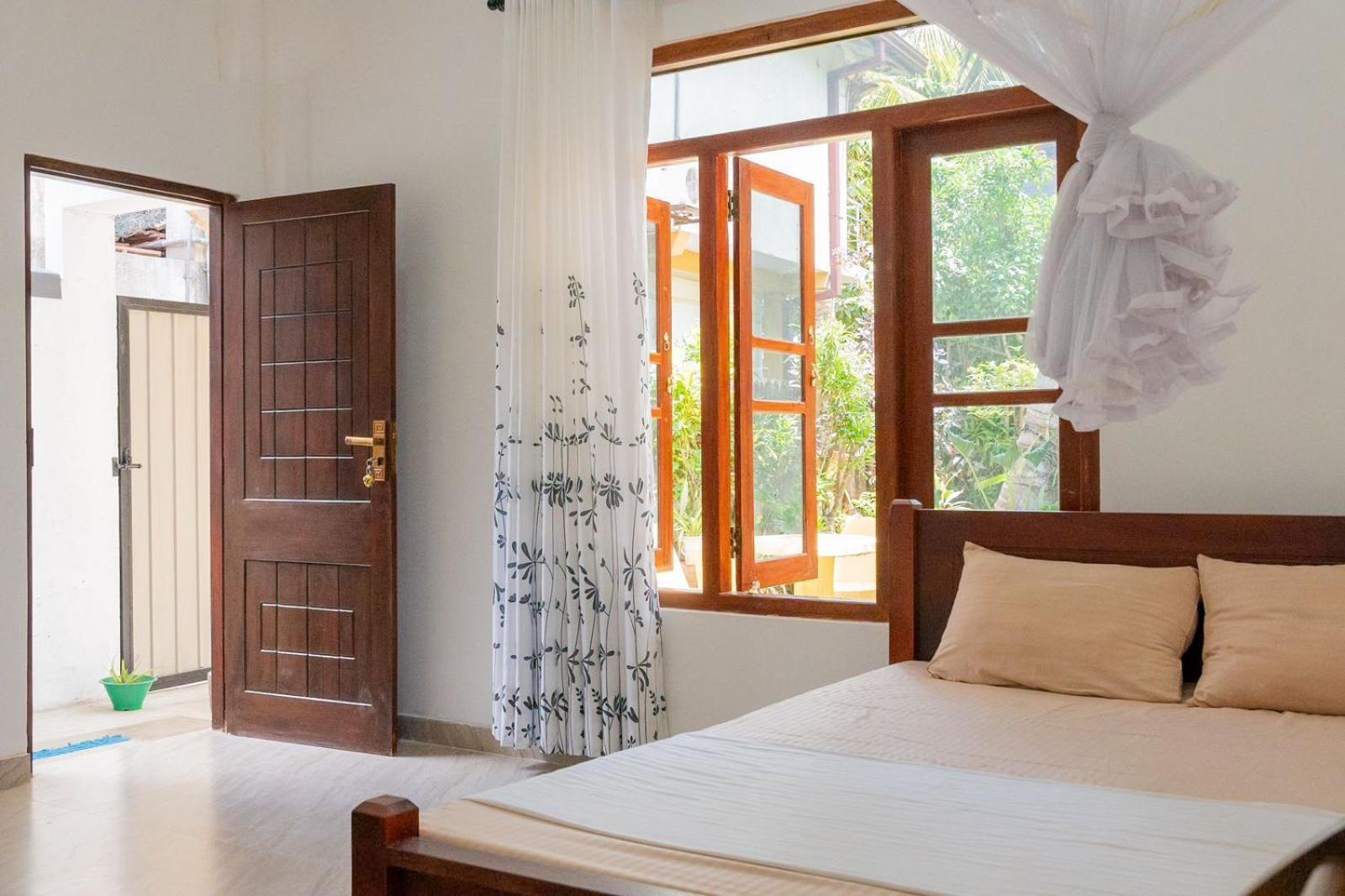 Lakru Home Stay Weligama Bagian luar foto
