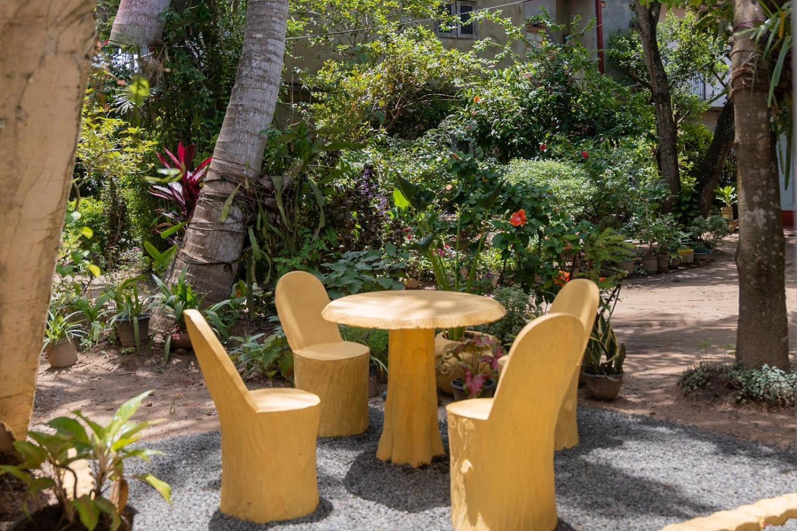 Lakru Home Stay Weligama Bagian luar foto
